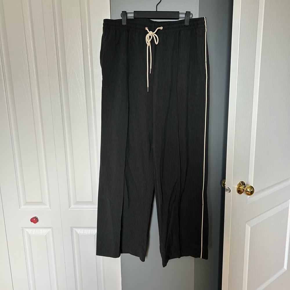 Gray Striped Drawstring Pants - Picture 4 of 4